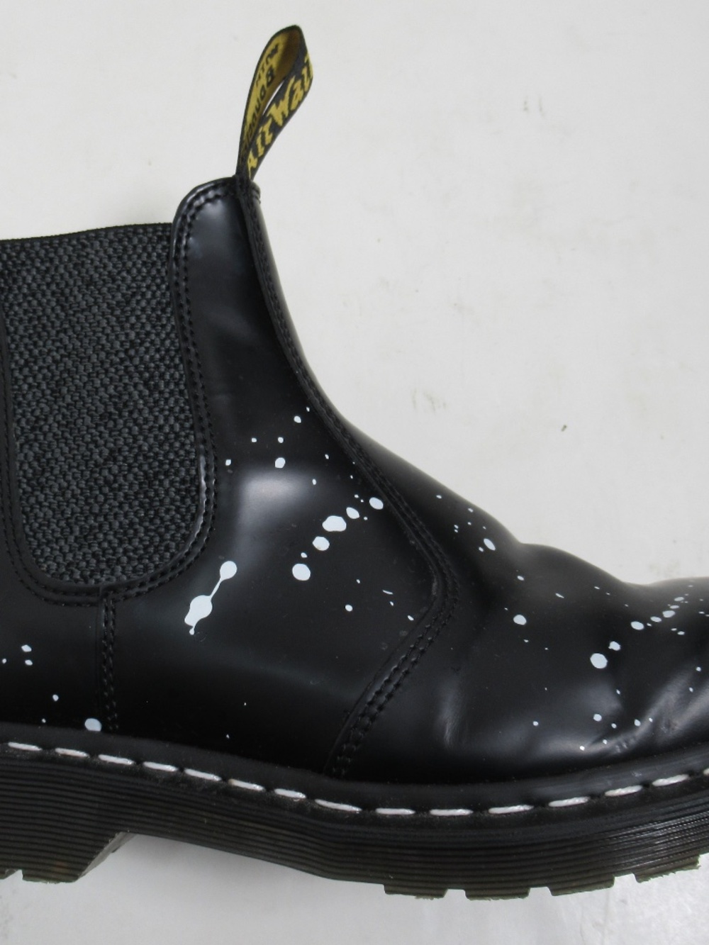 Dr. Martens 2976 Neighborhood Smooth Leather Chelsea Boots 9 US M / 10 US L